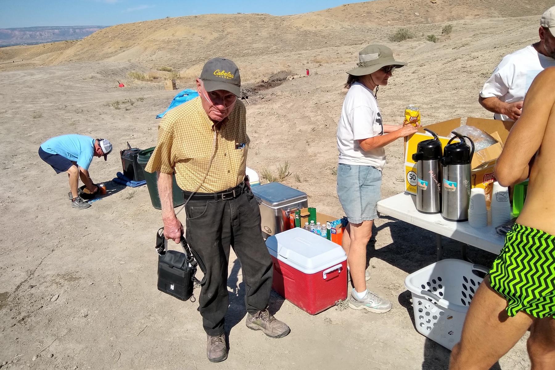 Rudy generously allows us to finish the Grumble on his property